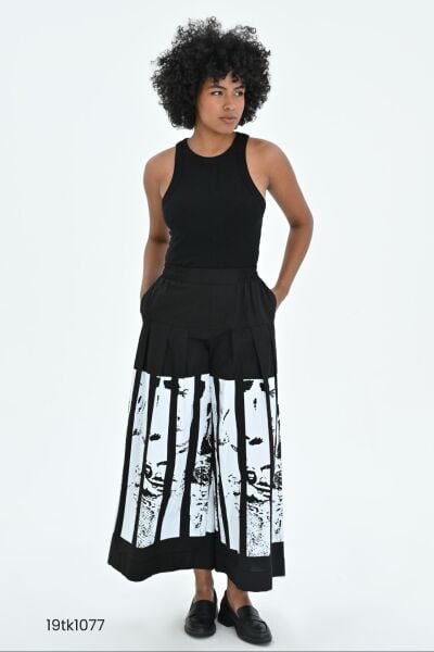 İTHAL TASARIM PAÇA DETAYLI PANTOLON