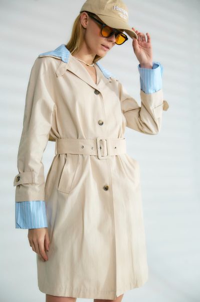 KOL VE YAKA DETAYLI MİDİ BOY TRENÇ