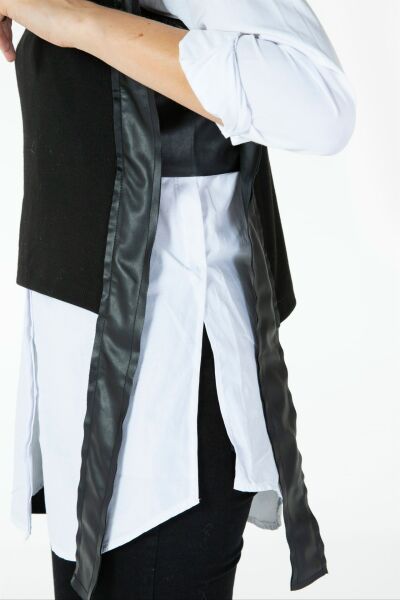 DERİ DETAYLI TRİKO SÜVETER