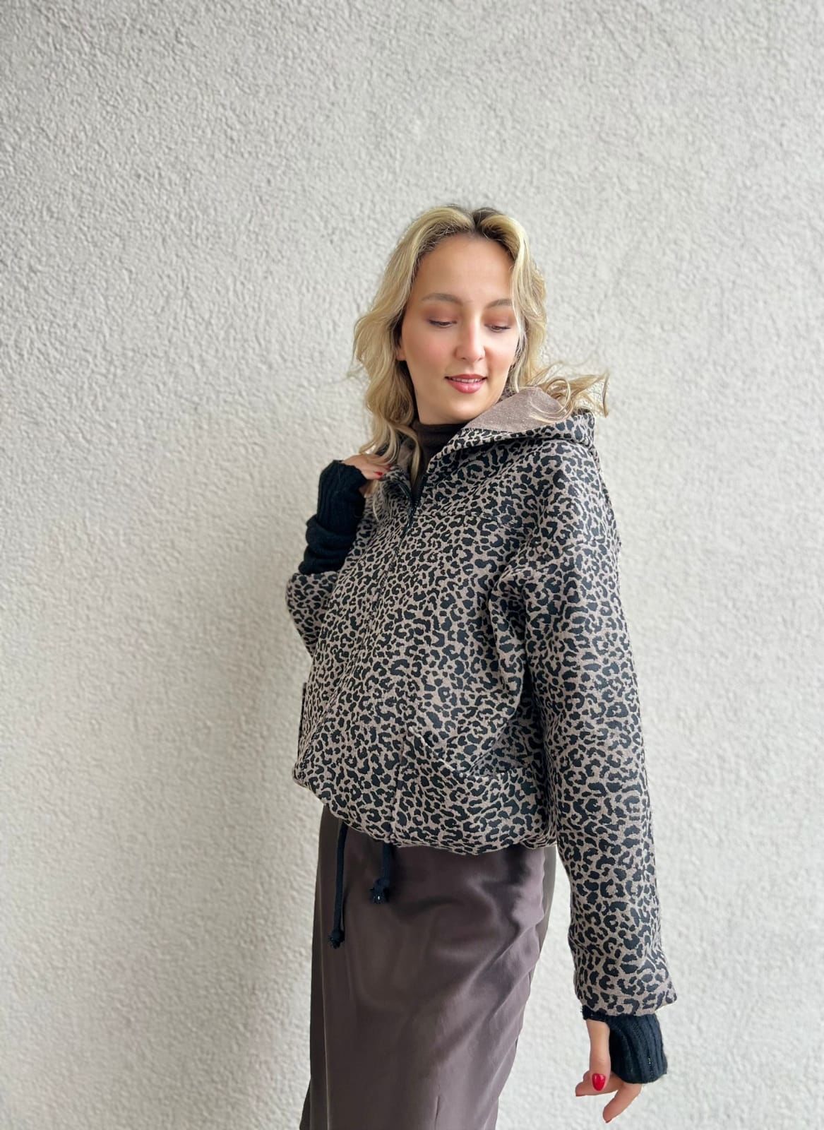 LEOPAR BASKILI KAŞE MONT