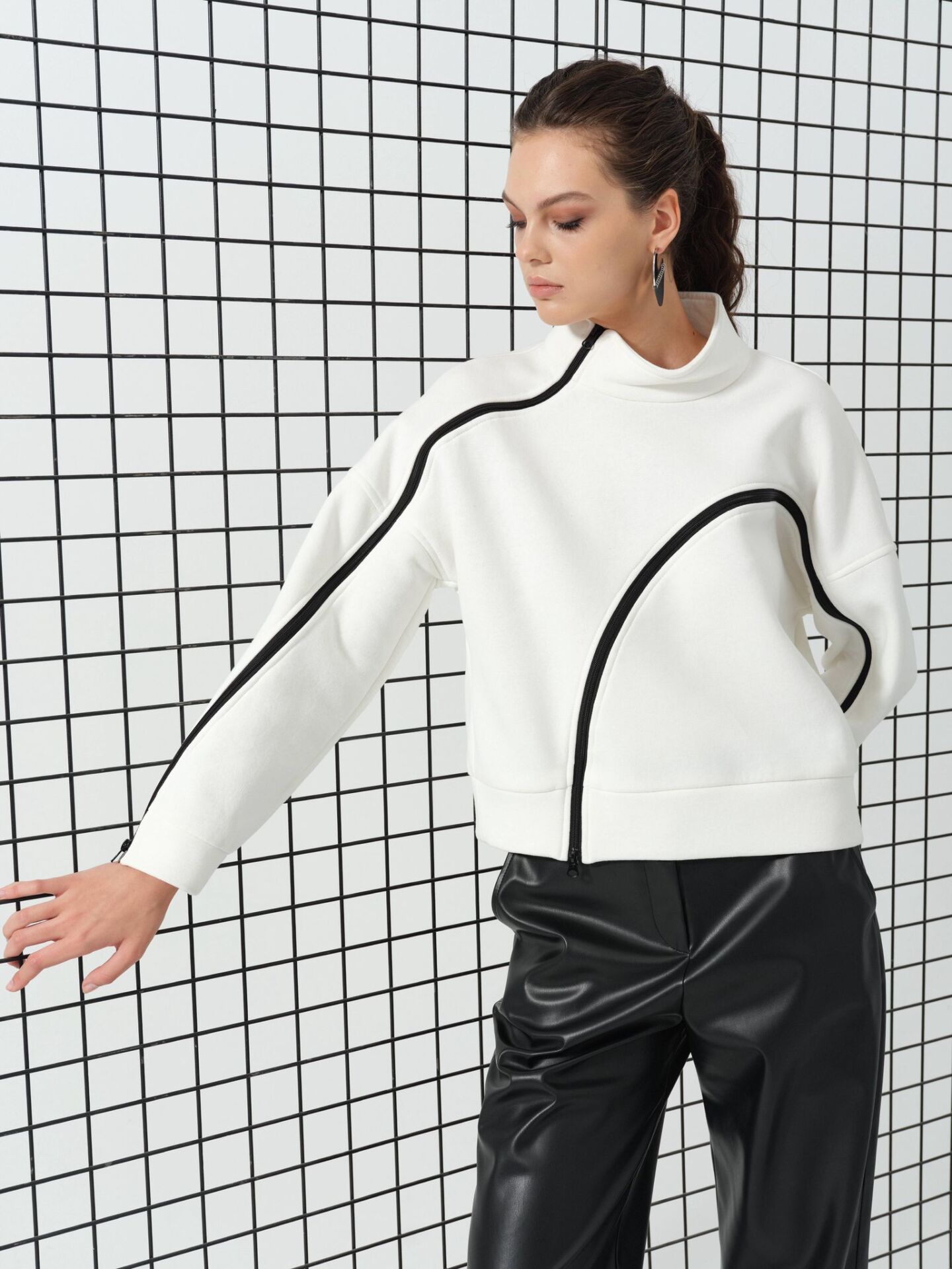 ŞARDONLU FERMUAR DETAYLI SWEAT