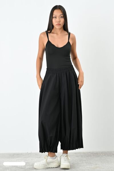 İTHAL PAÇA DETAYLI OVERSIZ PANTOLON