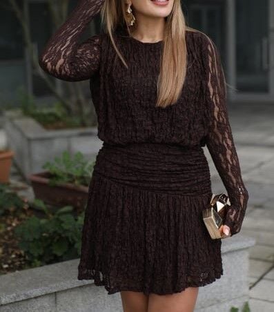 ASTARLI MİNİ DANTEL ELBİSE