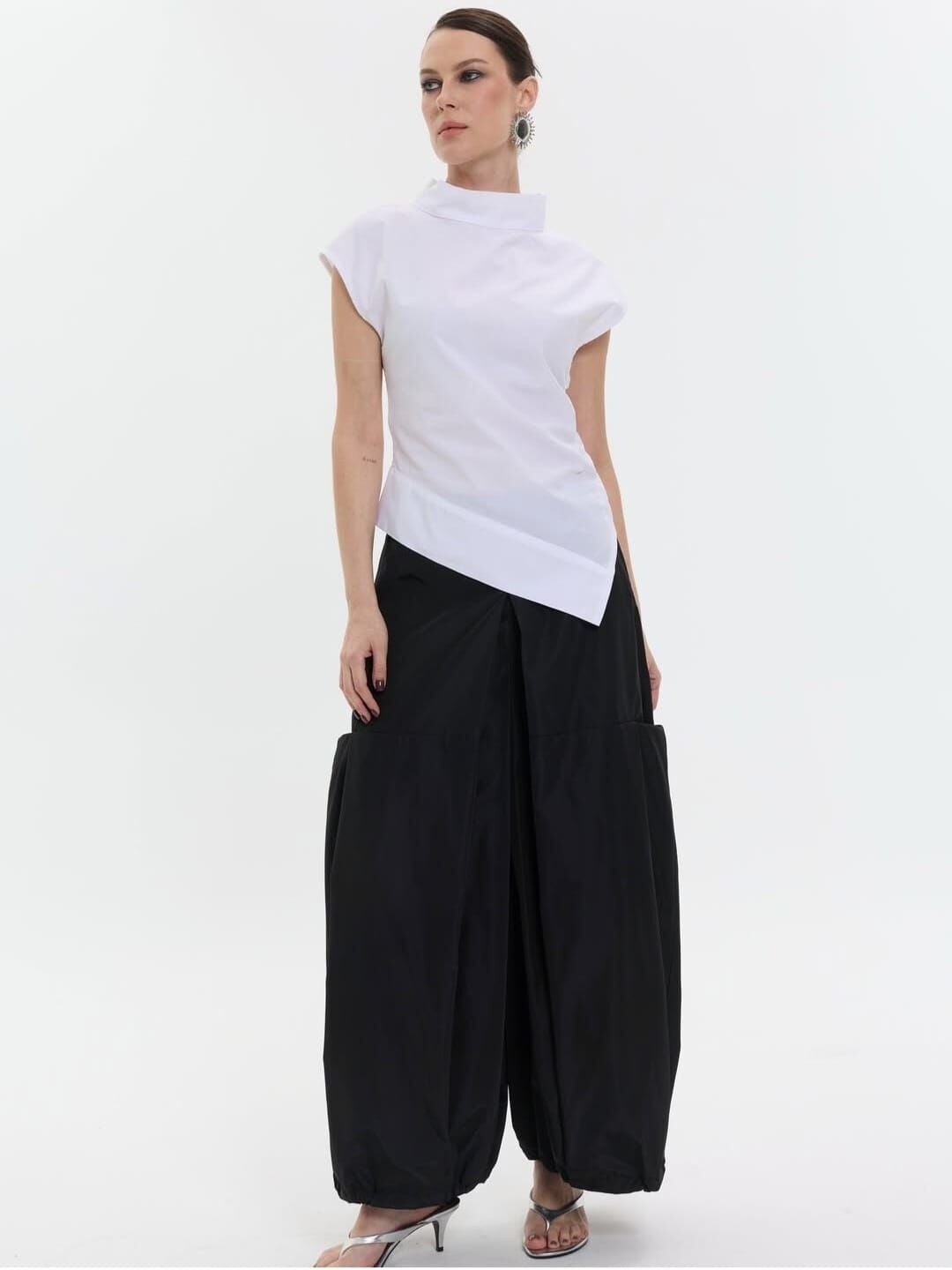 POPLİN KUMAŞ ASIMETRİK GÖMLEK